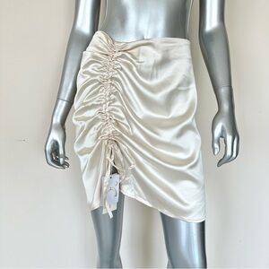 NWT!!! Commense skirt size M